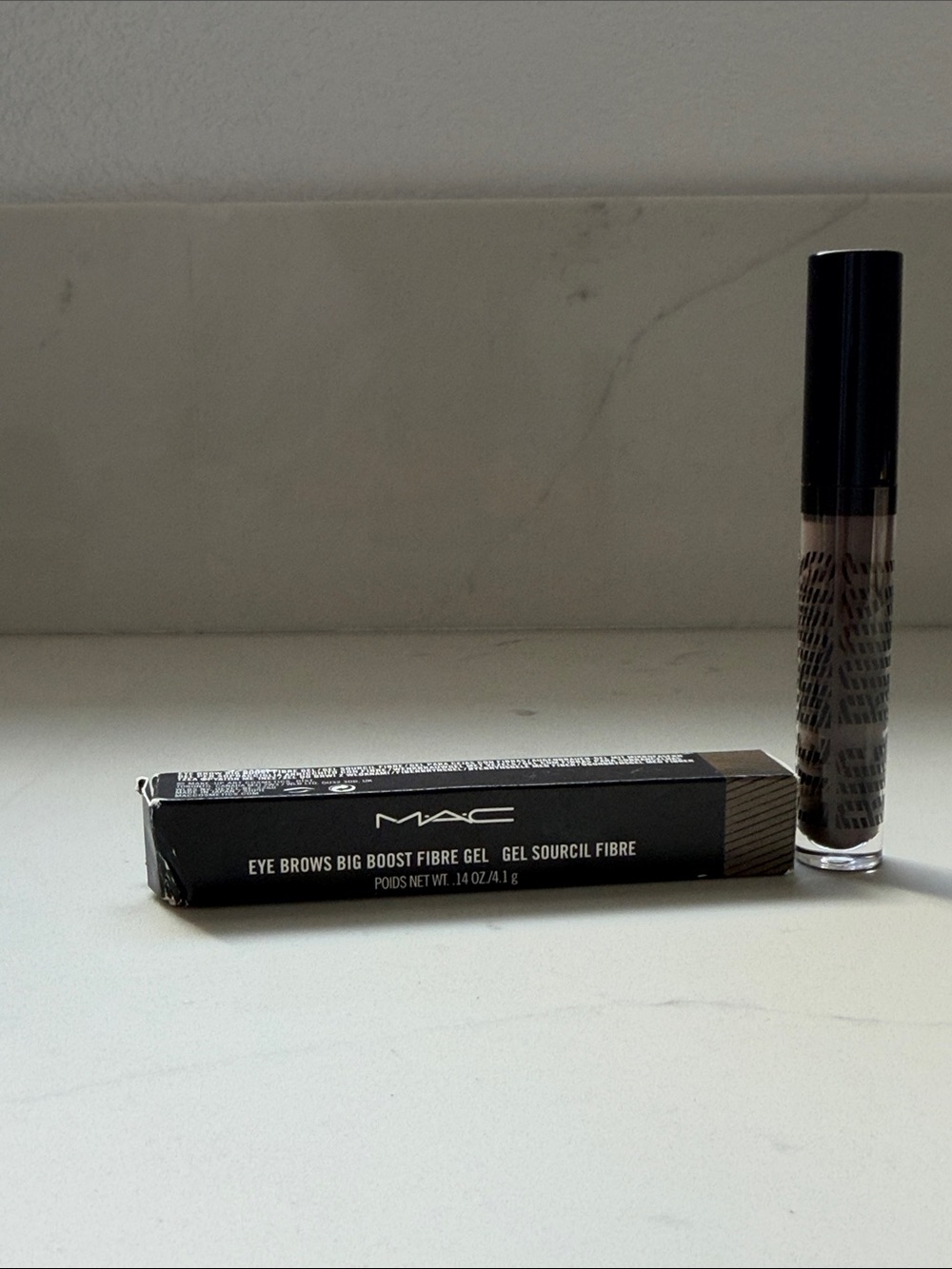 MAC Eye Brows Big Boost Fibre Gel - Brown (colour: Spiked)